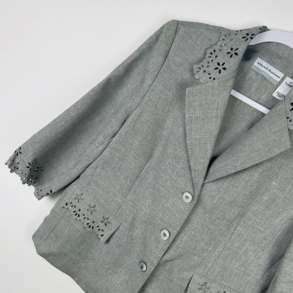 NEW Alfred Dunner Short Sleeved Gray Blazer Charm School Size 8 Petite - Picture 2 of 6